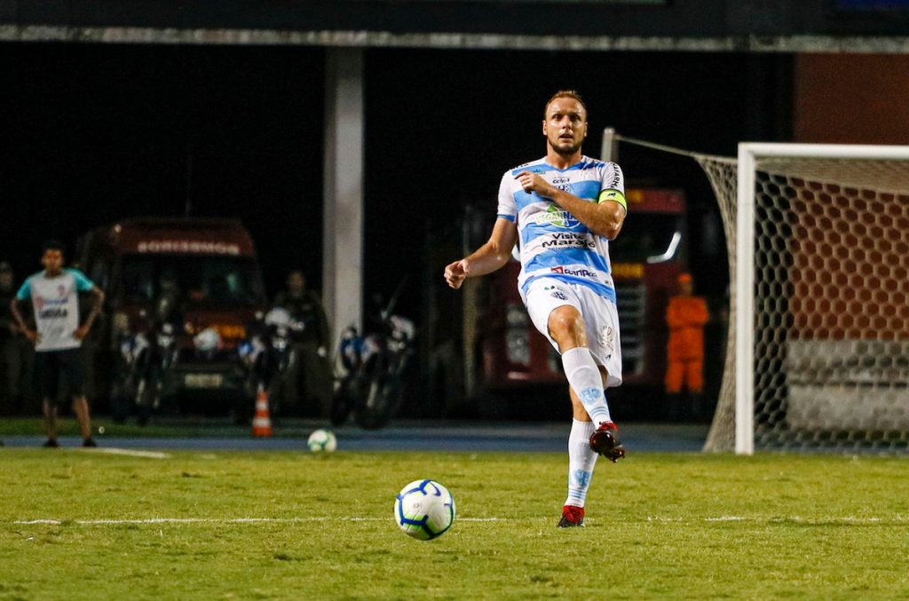 Paysandu tem quatro jogadores expulsos diante do ...